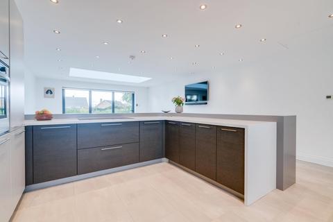 42 Hatfield Lane, Barnby Dun, Doncaster, DN3 1DF