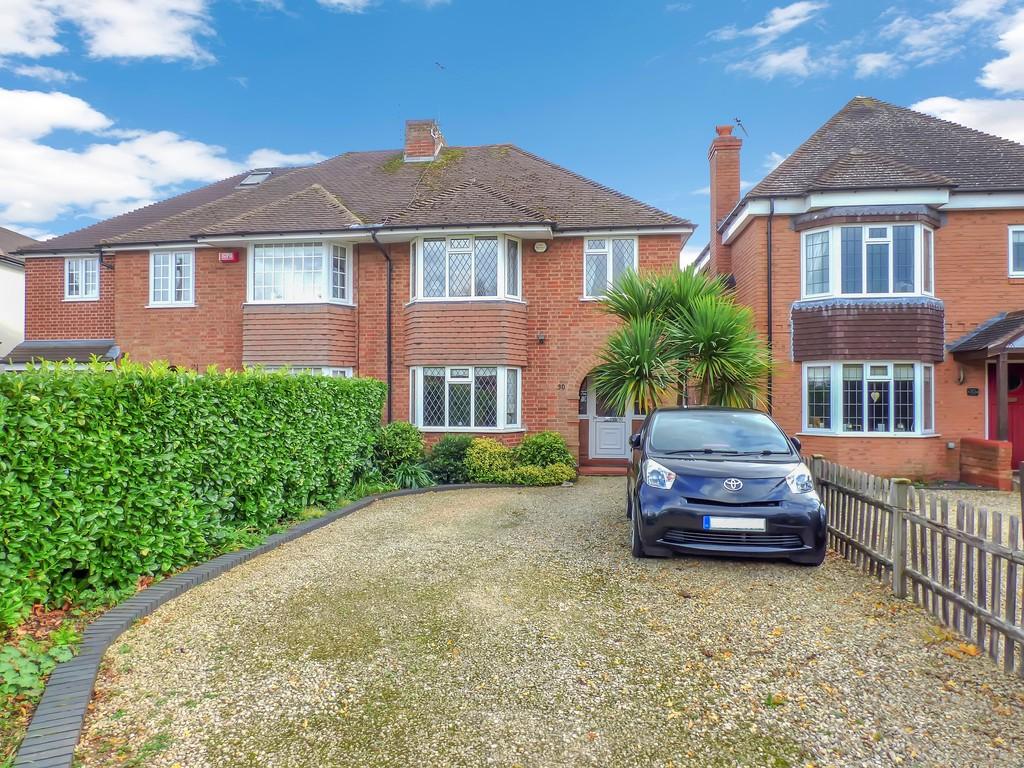 Avon Crescent, StratforduponAvon 3 bed semidetached house £400,000