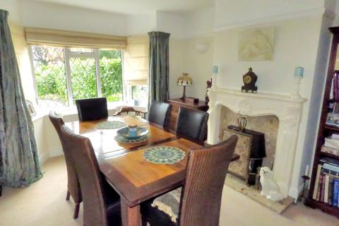 30 Avon Crescent, Stratford-upon-avon, CV37 7EX