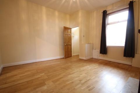 21 Turner Street, Lees, Oldham, OL4 3JH
