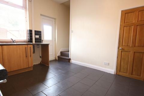 21 Turner Street, Lees, Oldham, OL4 3JH