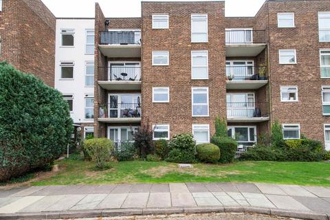 5, Willow Court Willow Road, Wallington, SM6 0PF