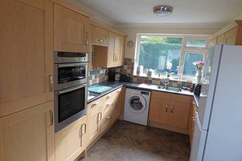 54 Fairview Drive, Broadstone, BH18 9AP