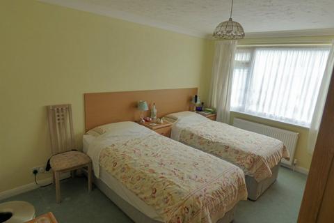 54 Fairview Drive, Broadstone, BH18 9AP