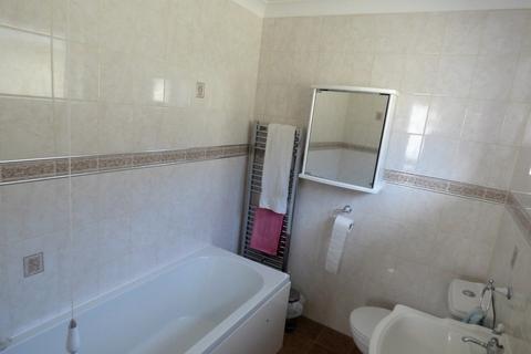 54 Fairview Drive, Broadstone, BH18 9AP