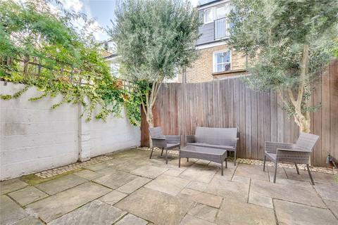 21 Burnfoot Avenue, London, SW6 5EB