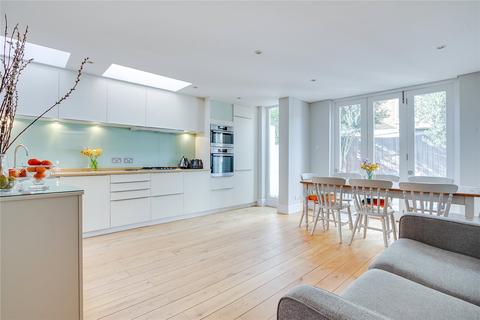 21 Burnfoot Avenue, London, SW6 5EB