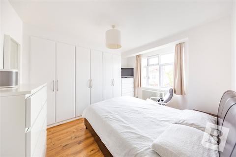 12 Clarence Avenue, Upminster, RM14 2RL