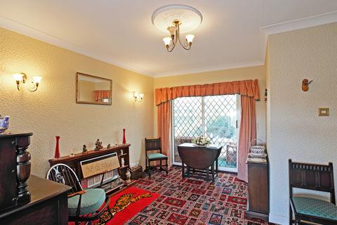 82 Upper Lane, Netherton, Wakefield, WF4 4NF