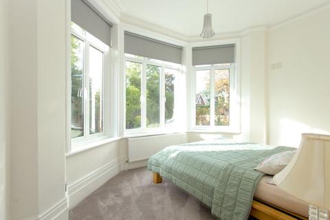 Flat 1, 17 The Avenue, Datchet, Slough, SL3 9DQ
