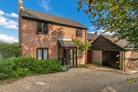 8 Rooks Down Road, Winchester, SO22 4LT