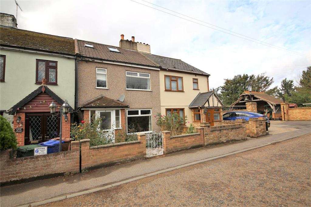 The Warren, Wharf Road, StanfordleHope, SS17 2 bed terraced house £