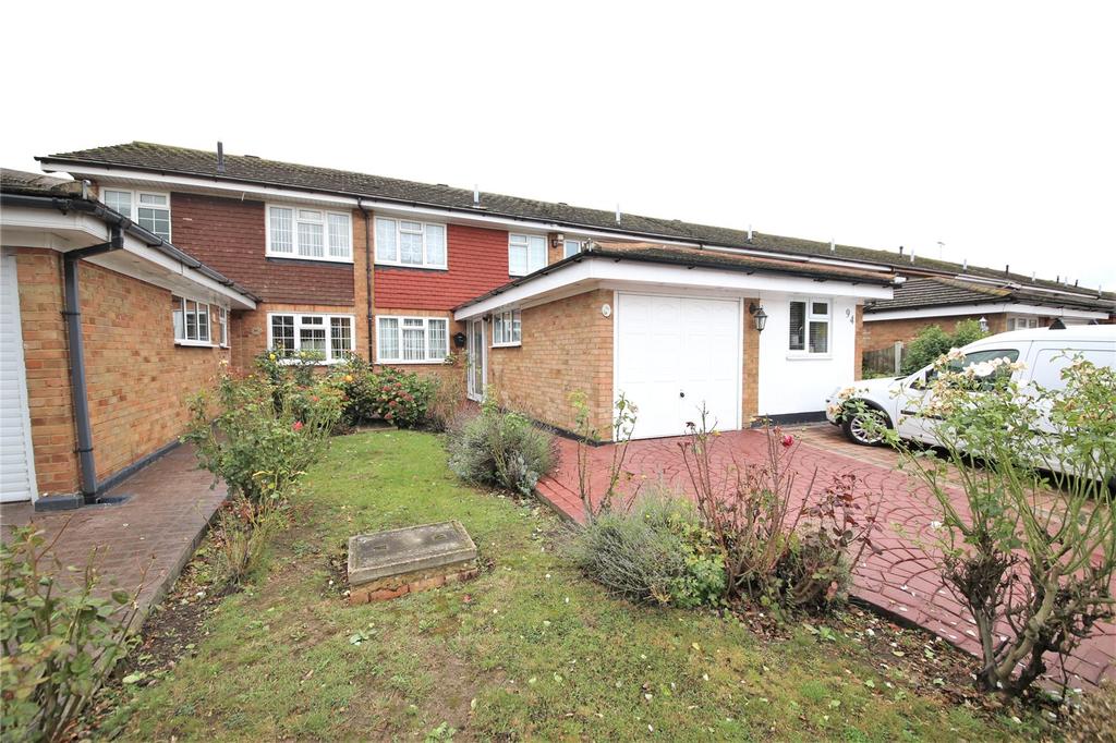Morley Hill, Corringham, SS17 3 bed terraced house £315,000