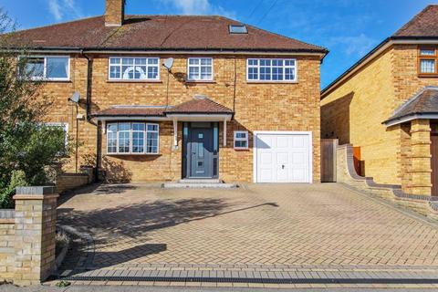 7 Eden Close, Bexley, DA5 2EH