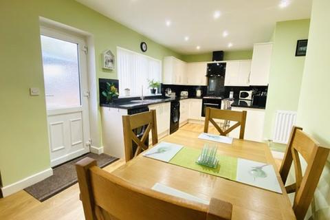 159 Fairway, Waltham, Grimsby, DN37 0NE