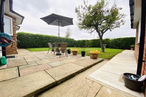 159 Fairway, Waltham, Grimsby, DN37 0NE