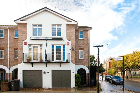 87 Harrowgate Road, London, E9 5EB