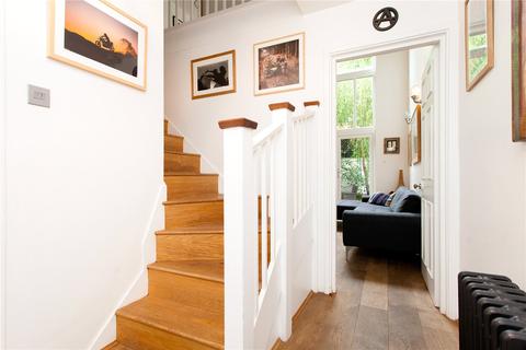 87 Harrowgate Road, London, E9 5EB