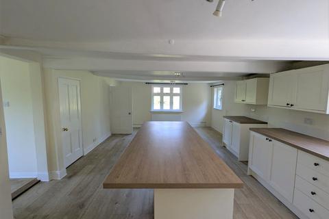 4 bedroom detached house to rent, Wood Farm Road, Grundisburgh, Woodbridge