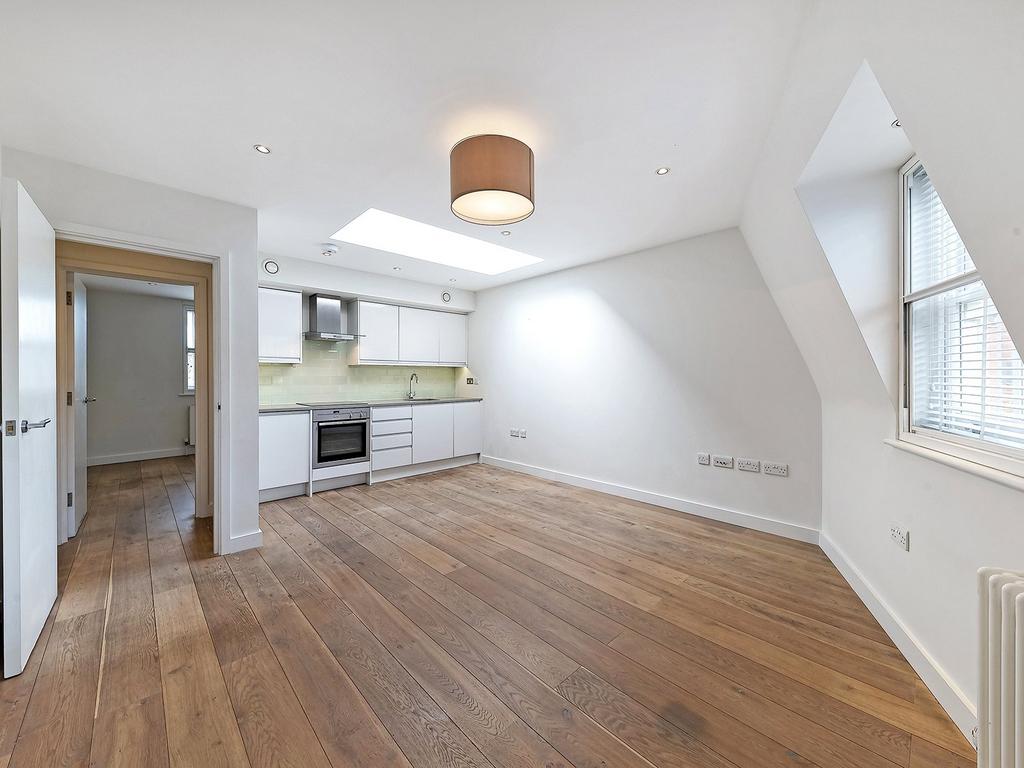 Lisle Street, WC2 H