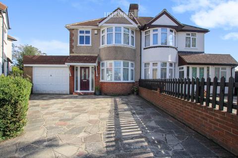 15 Mayplace Close, Bexleyheath, DA7 6DT