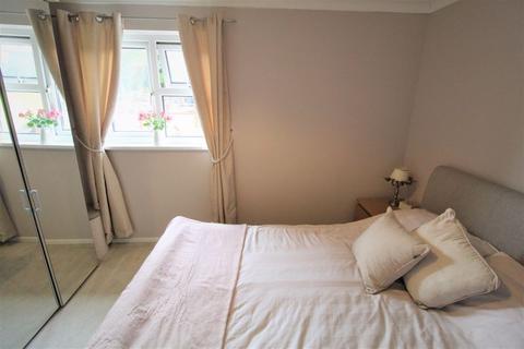 57 Beale Close, Cardiff, CF5 2RU