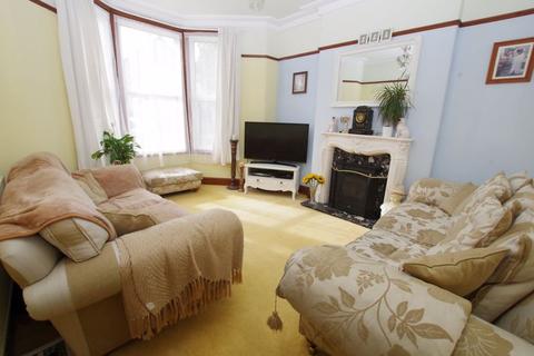 17 Bedford Road, Weston-super-mare, BS23 4EJ