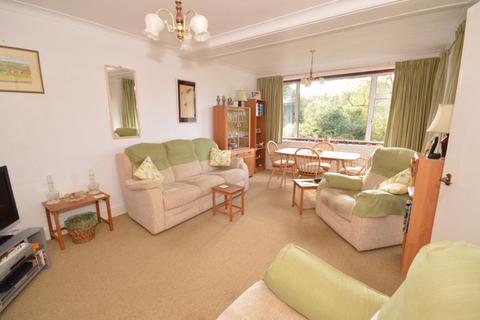12 Critchmere Lane, Haslemere, GU27 1PE