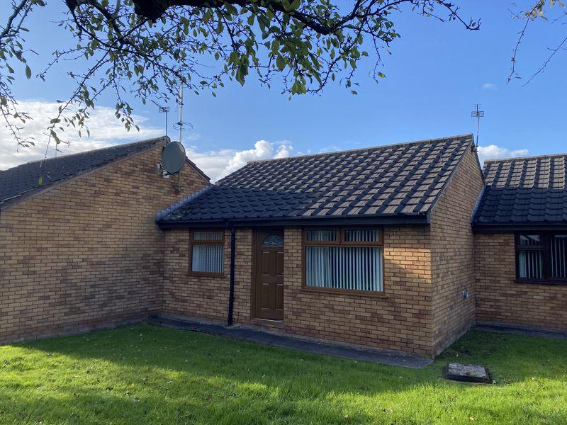6 Woodcroft Close, Penwortham 1 bed bungalow £114,950