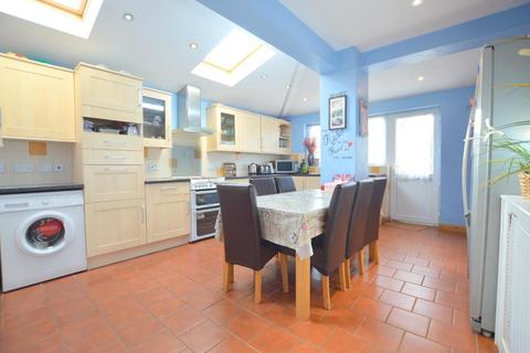 6 Elmore Road, Luton, LU2 0QB
