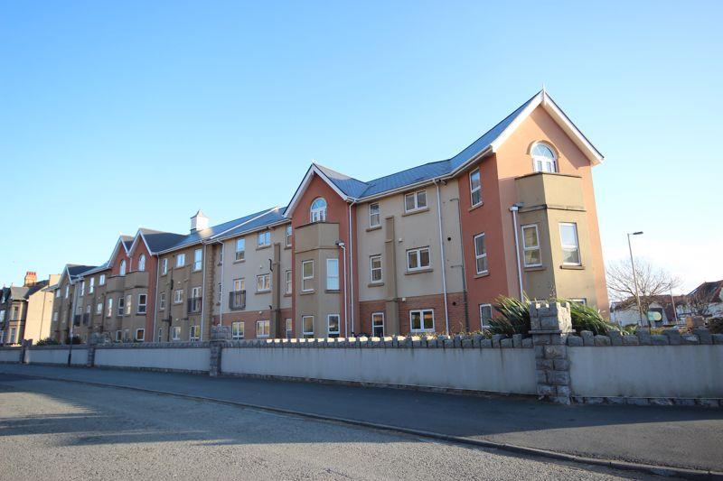 Abbey Road, Llandudno 2 bed apartment £175,000