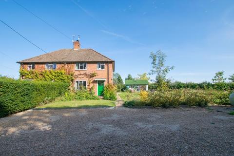 Little Oaks Buckham Hill, Isfield, Uckfield, TN22 5XU
