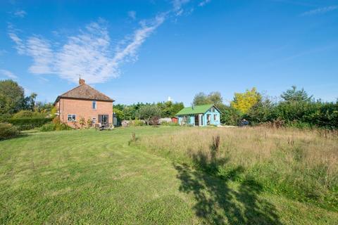 Little Oaks Buckham Hill, Isfield, Uckfield, TN22 5XU