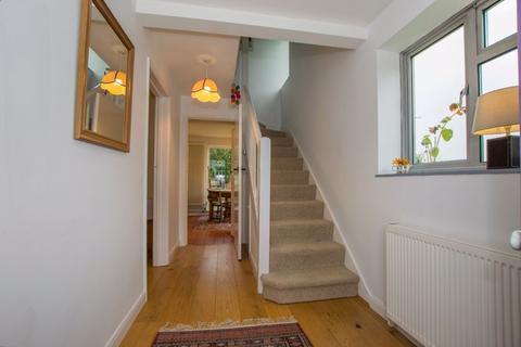 Little Oaks Buckham Hill, Isfield, Uckfield, TN22 5XU