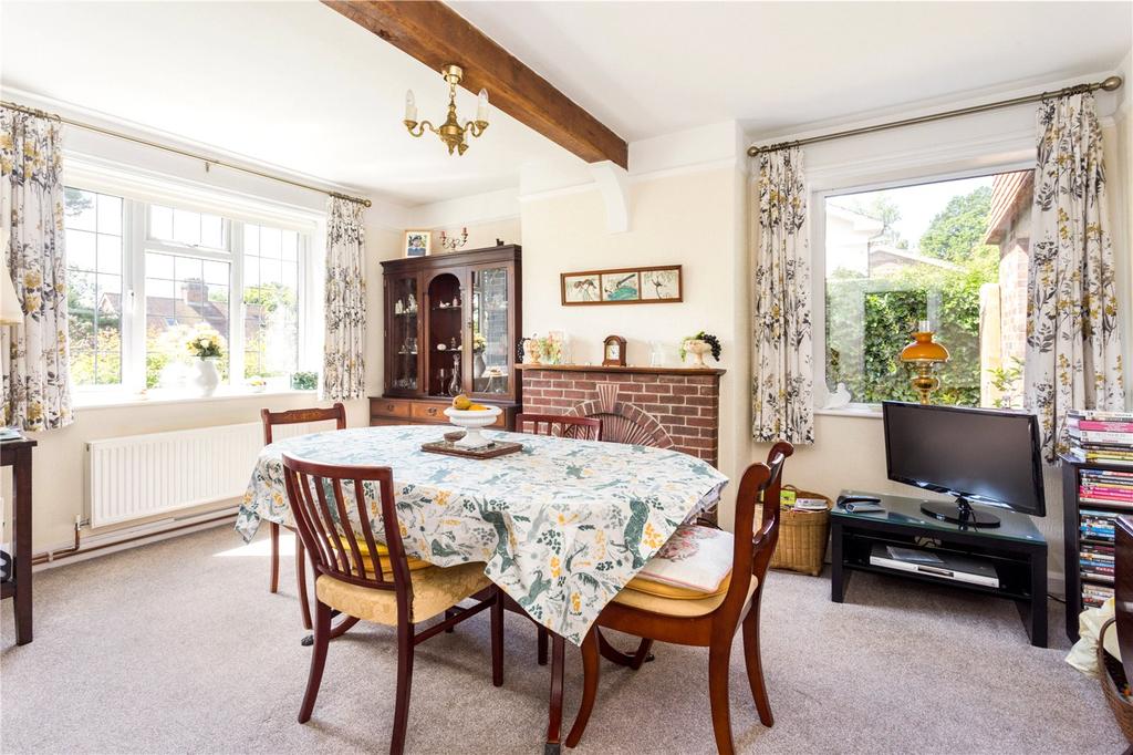 Burgh Hill, Etchingham, East Sussex... 4 bed detached house £735,000