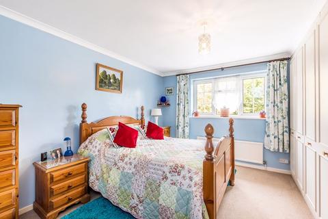 7 Rawlings Close, Orpington, BR6 6JW