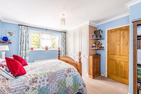 7 Rawlings Close, Orpington, BR6 6JW