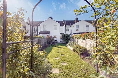 15 Jarvis Road, South Croydon, CR2 6HW