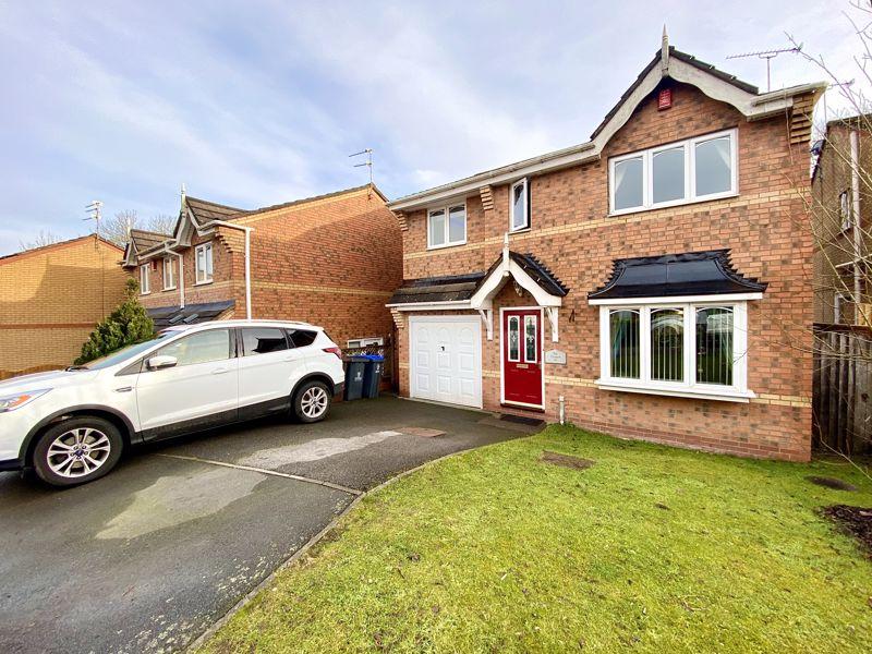 26 Mossfield Drive, Biddulph. ST8 6UL 4 bed detached house £249,950