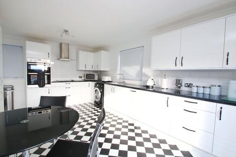 65 Windermere Avenue, Ramsgate, CT11 0QB