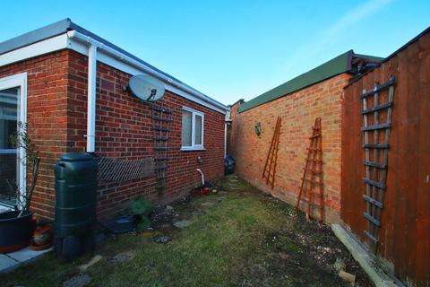 65 Windermere Avenue, Ramsgate, CT11 0QB