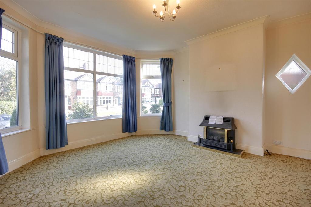 Dining/Sitting Room