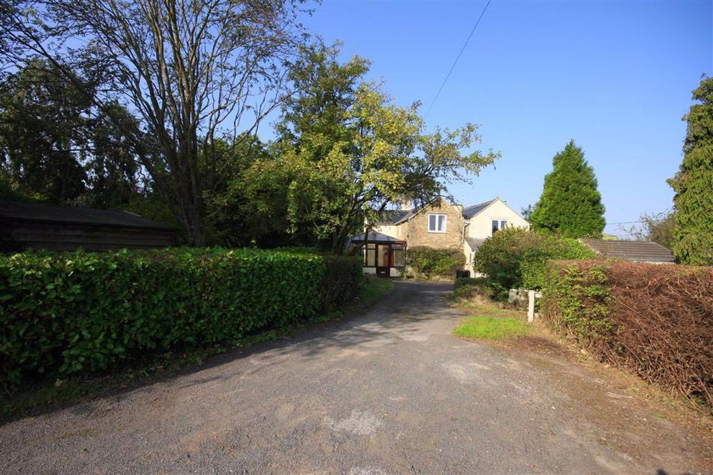 Glaston Road, Uppingham, Rutland 4 bed character property £400,000