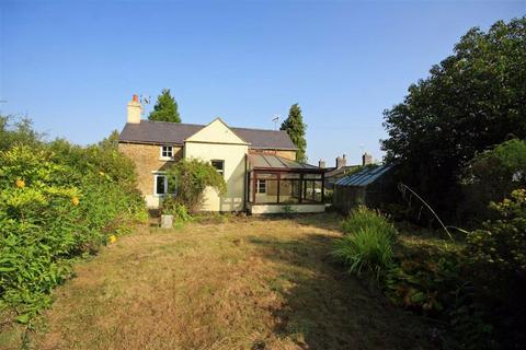Mill House Glaston Road, Uppingham, Oakham, LE15 9EU