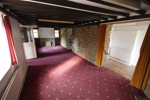 Mill House Glaston Road, Uppingham, Oakham, LE15 9EU