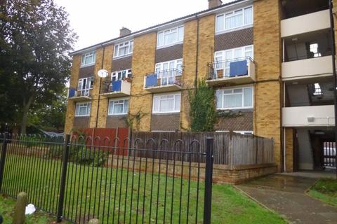 17 Hoskins Close, Hayes, UB3 4LR