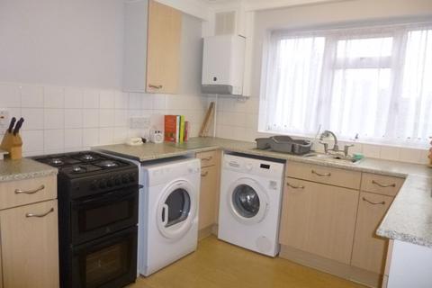 17 Hoskins Close, Hayes, UB3 4LR