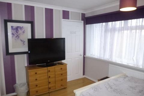 17 Hoskins Close, Hayes, UB3 4LR