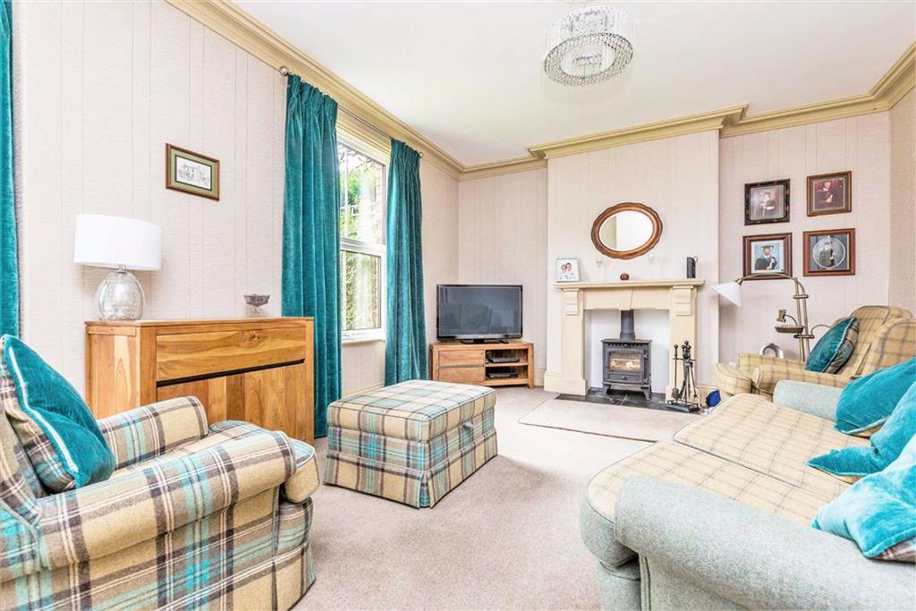 Main Street, Thorpeonthehill, Lincoln, Lincolnshire 4 bed detached