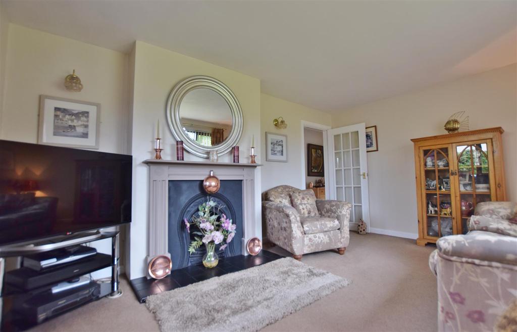 Hill Mountain, Houghton, Milford Haven 4 bed detached bungalow for sale